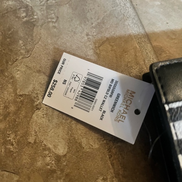 Michael Kors Black and White Zebra Print Animal Wallet - Picture 3 of 3